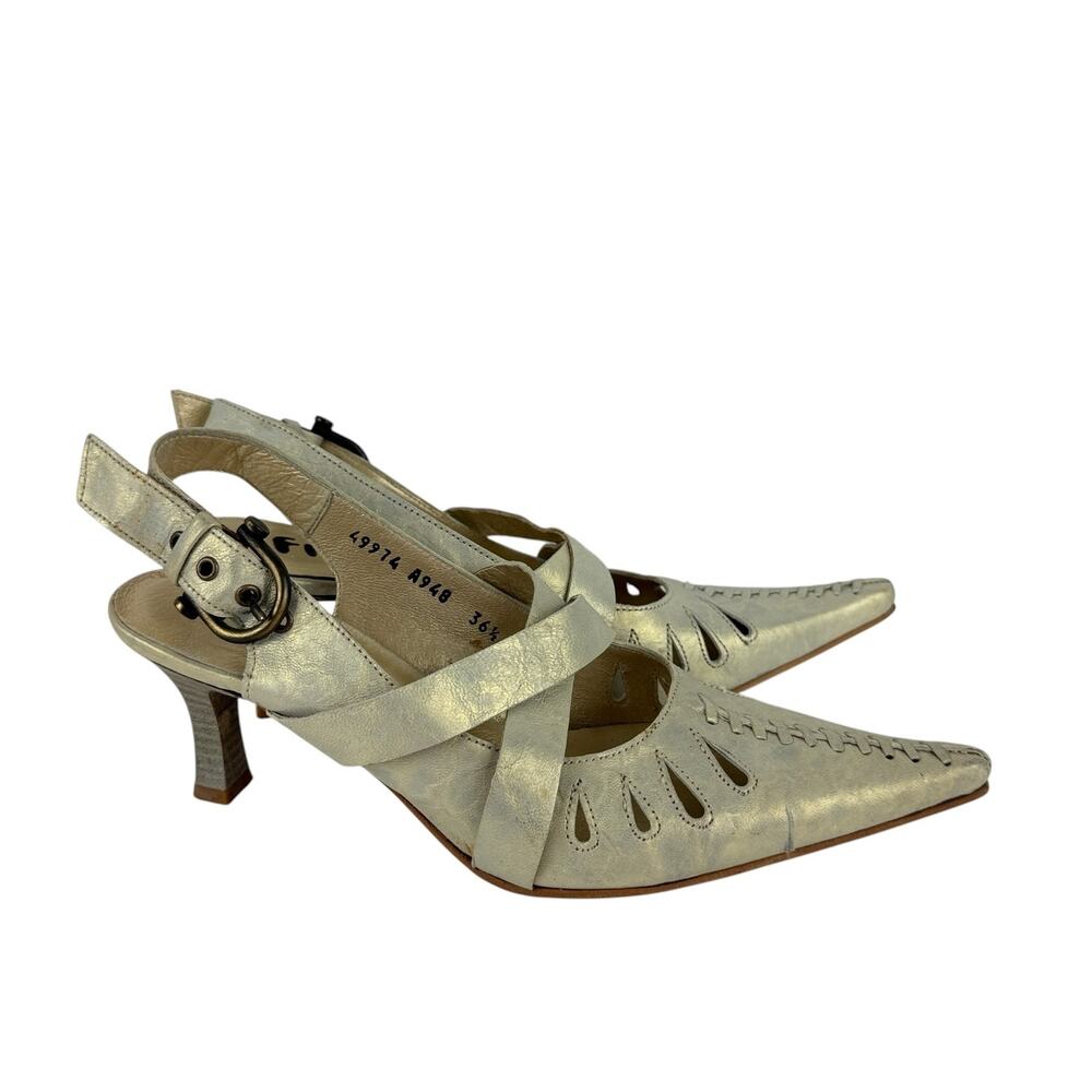NEW Fidji Gold Metallic Leather Point Toe Kitten Heels